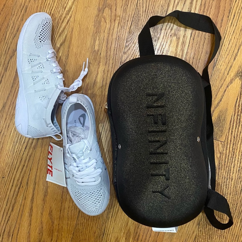 Nfinity Flytes 4.5 cheerleading shoes